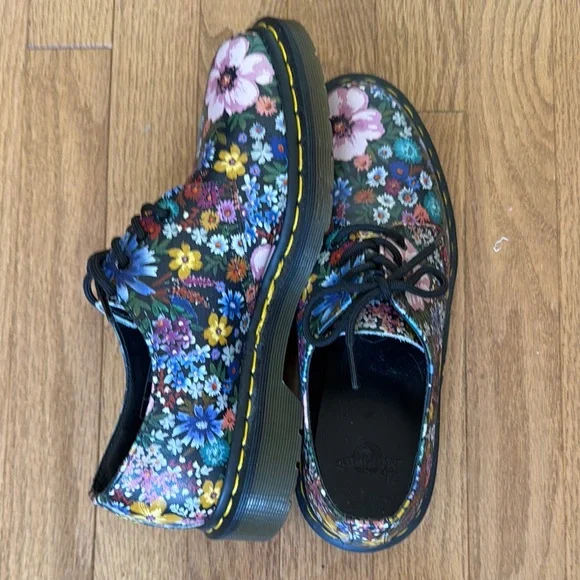 Dr Martens 1461 Wanderlust Floral Oxfords Women’s Lace Up Shoes - Picture 5 of 6